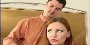 Русский начальник изнасиловал в жопу симпатичную секретаршу